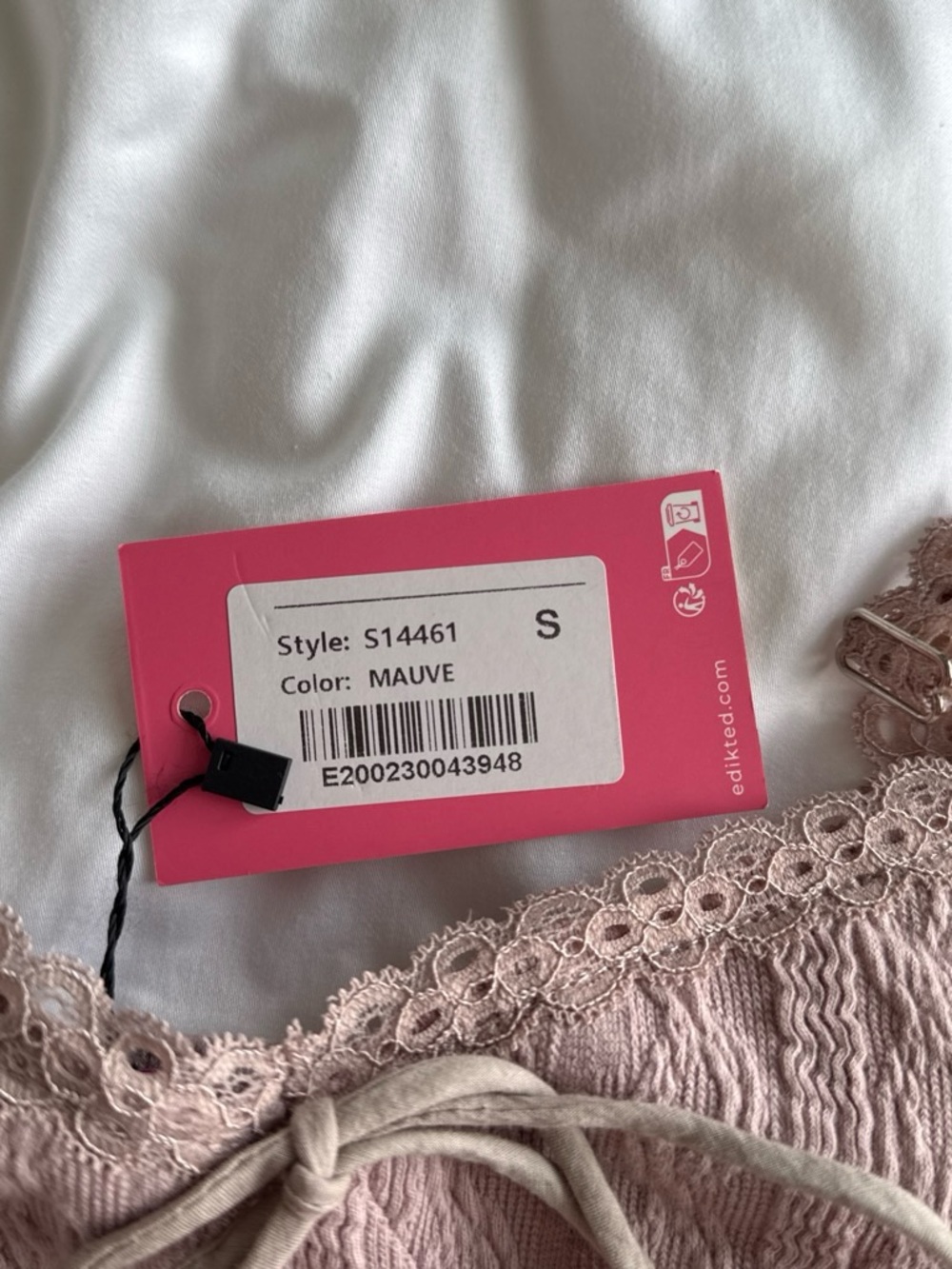 Edikted Blush Lace-Trim Tie-Front Crop Camisole - Picture 2 of 4